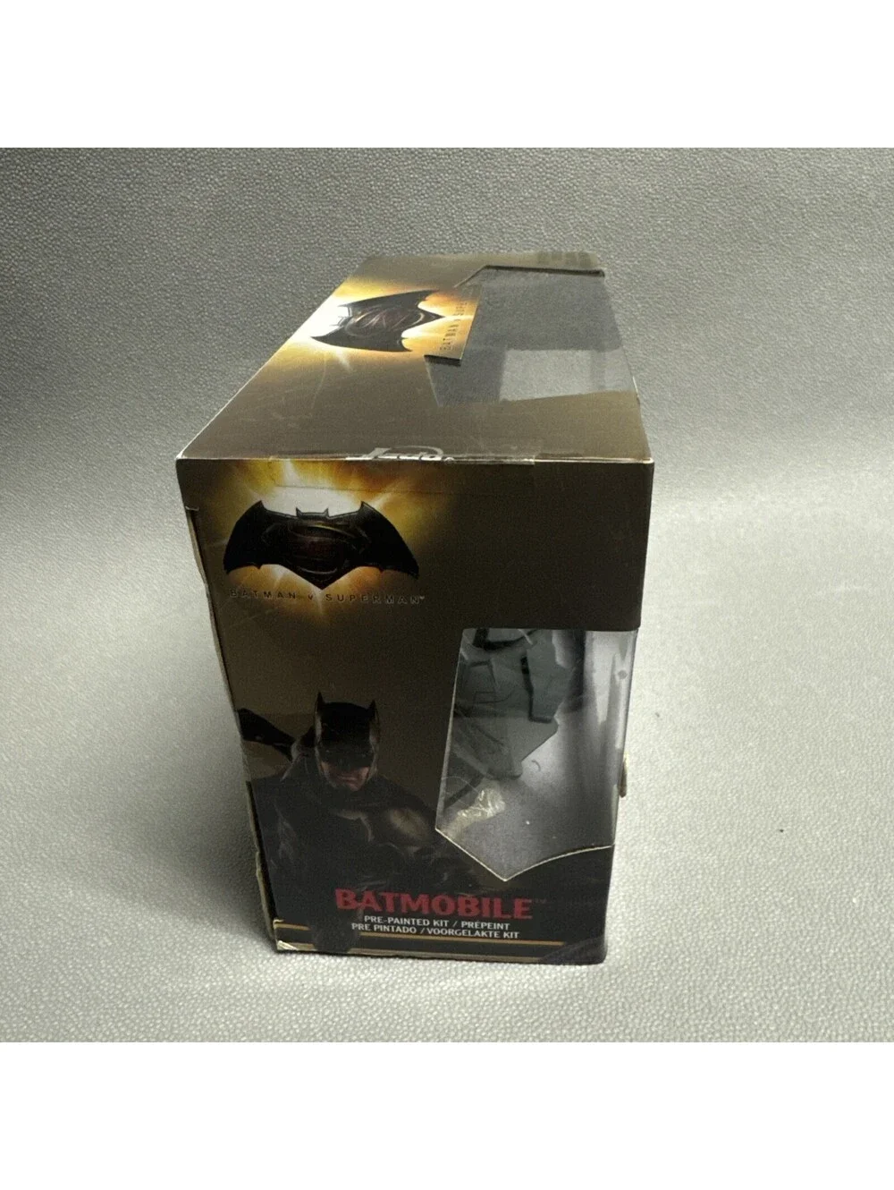 Batman vs Superman Batmobile 1:24 Model Kit Jada Primer Black 9